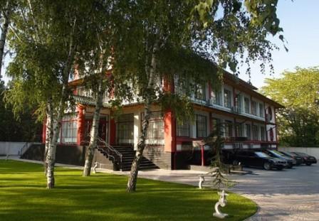 hotel club royal park chisinau moldova